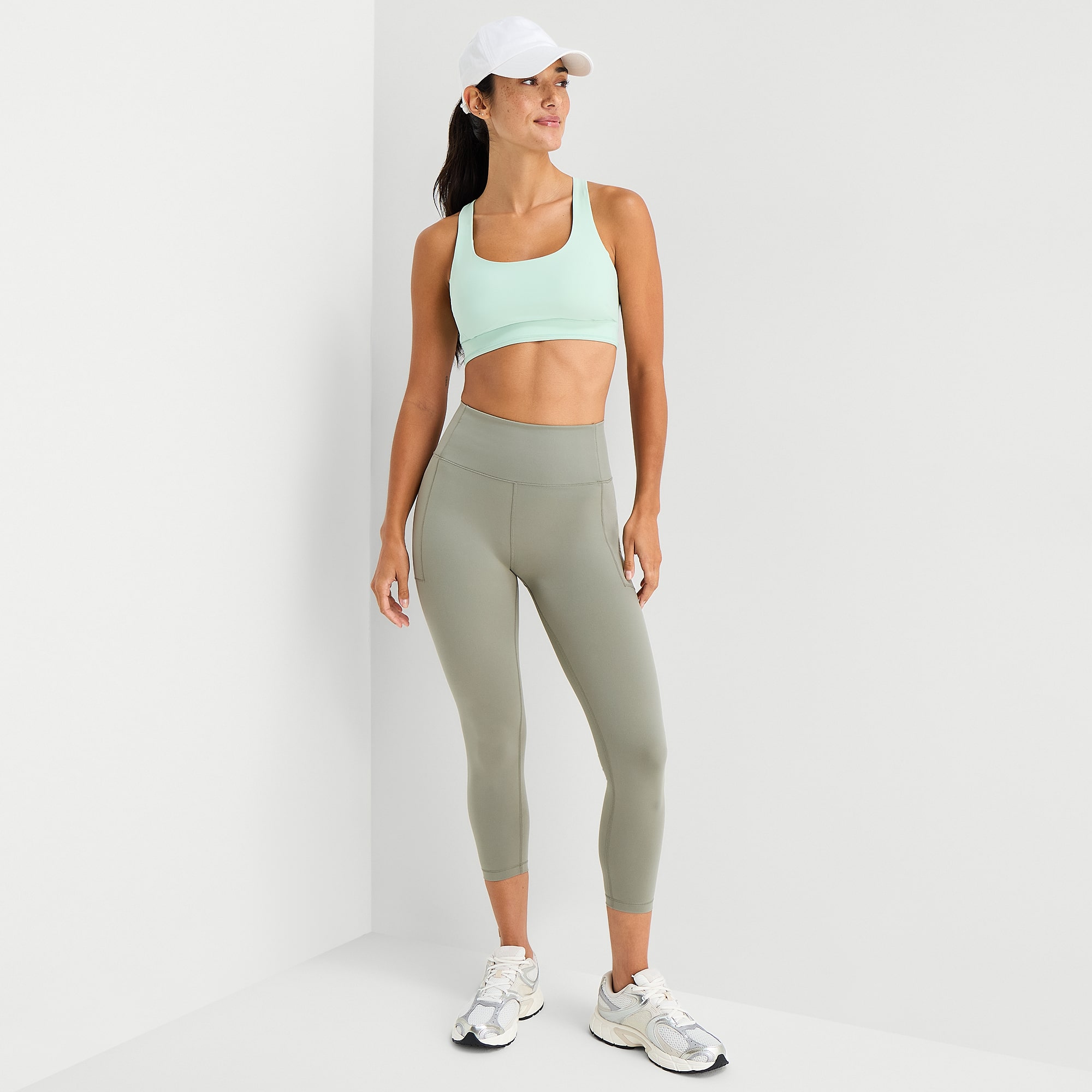 Xersion EverUltra™ Womens High Rise 23" Cropped Legging