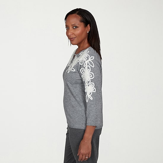 Alfred Dunner Regent Street Womens Split Crew Neck 3/4 Sleeve Floral Pullover Sweater