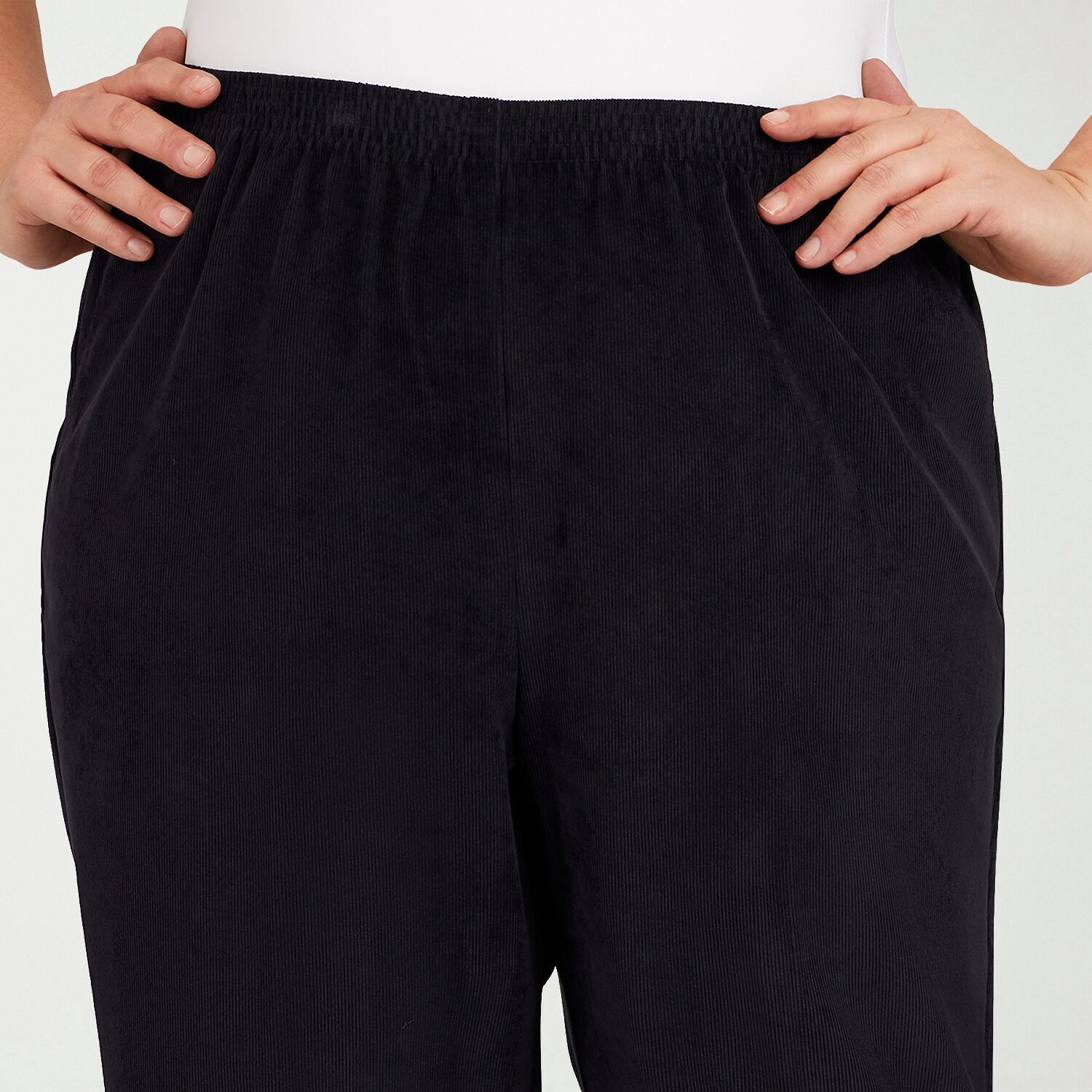 Alfred Dunner Classics Womens Straight Mid Rise Pull-On Pant