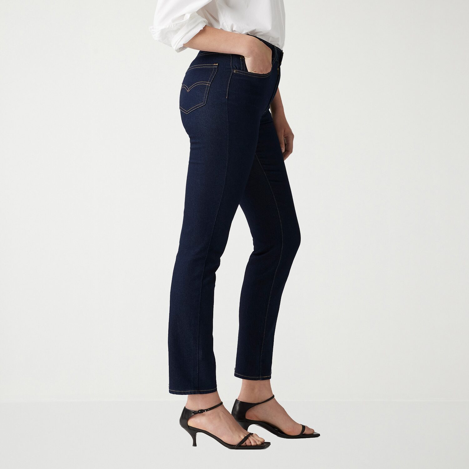 Levi's® Womens 724™ High Rise Straight Jeans