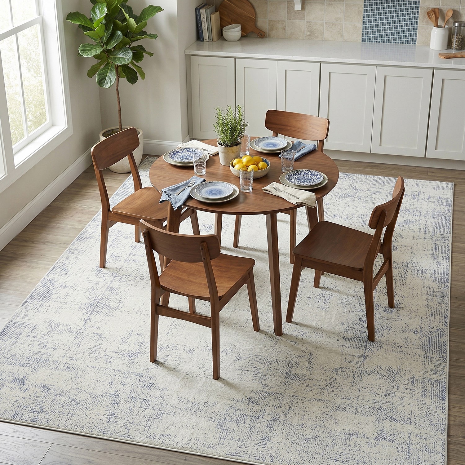 LR Home Anni Abstract Indoor Rectangular Area Rug