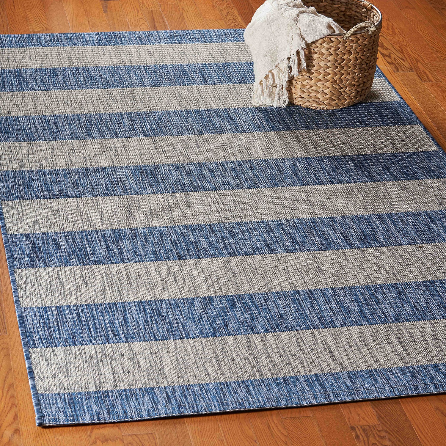 Catherine Coastal Striped Indoor Outdoor Rectangular Area Rug