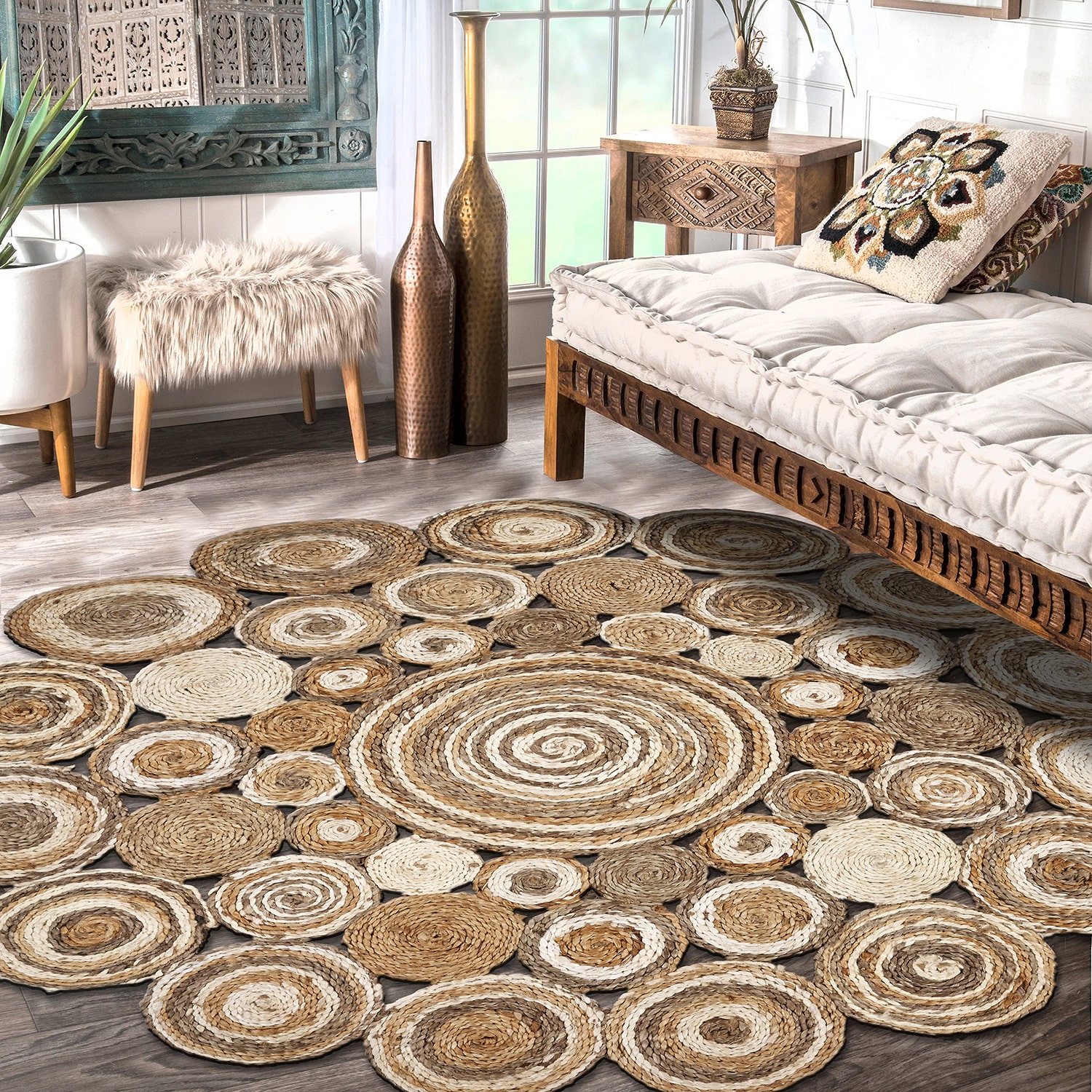Brynn Astra Dots Braided Stain Resistant Indoor Round Area Rug
