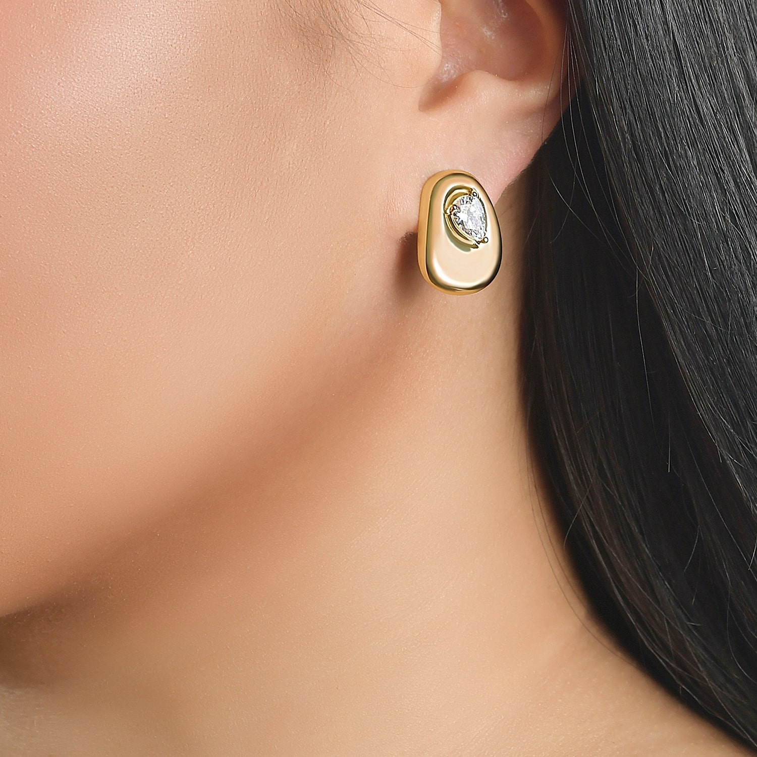 RM Rebecca Minkoff Womens Cubic Zirconia 14K Gold Over Brass 15mm Single Earring