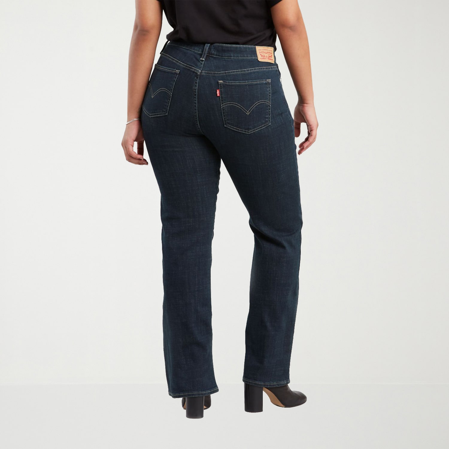 Levi's® Womens Plus Mid Rise Classic Bootcut Jean