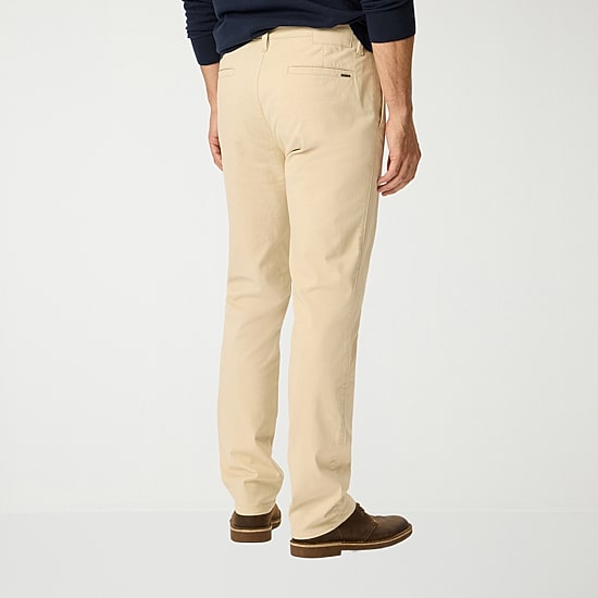 Dockers Essential American Khaki Mens Slim Fit Flat Front Pant