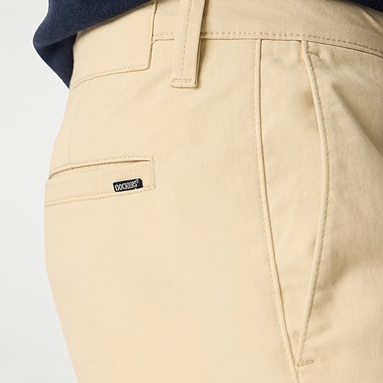 Dockers Essential American Khaki Mens Slim Fit Flat Front Pant