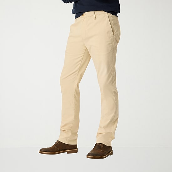 Dockers Essential American Khaki Mens Slim Fit Flat Front Pant