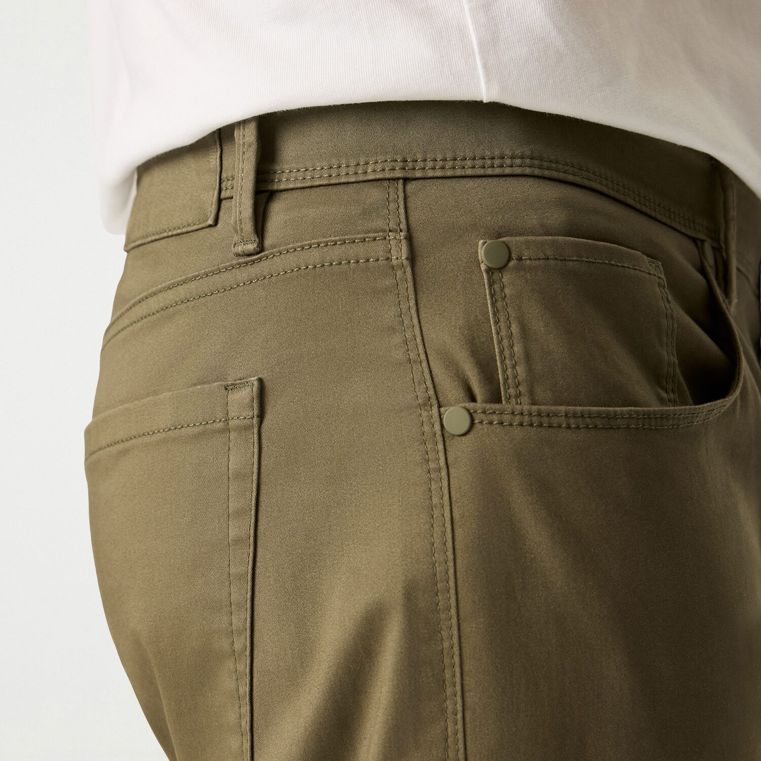 Dockers Ultra Soft Sueded 5 Pocket Mens Straight Fit Flat Front Pant