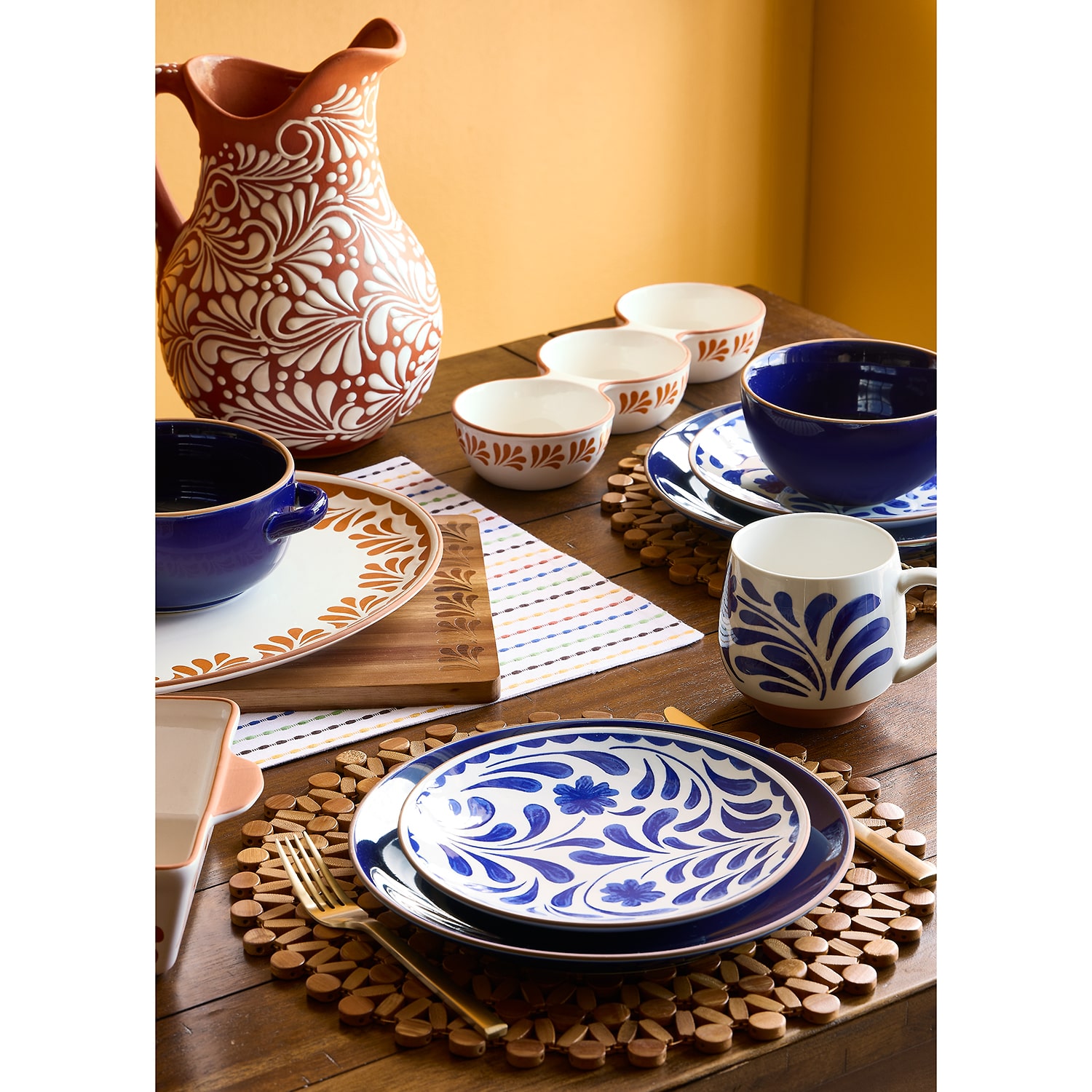 Jenny Martinez 16-pc. Stoneware Dinnerware Set