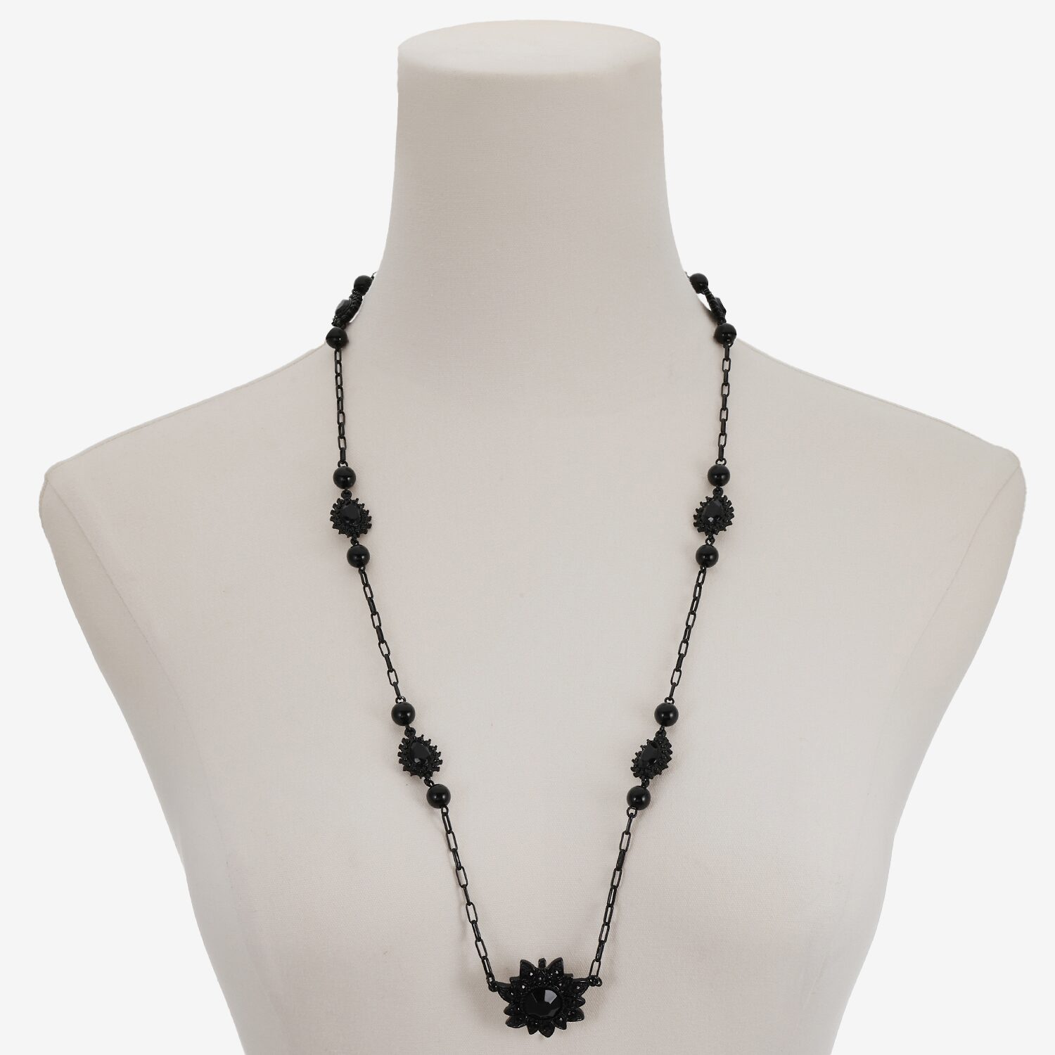 Liz Claiborne Womens Black Glass 30 Inch Strand Necklace
