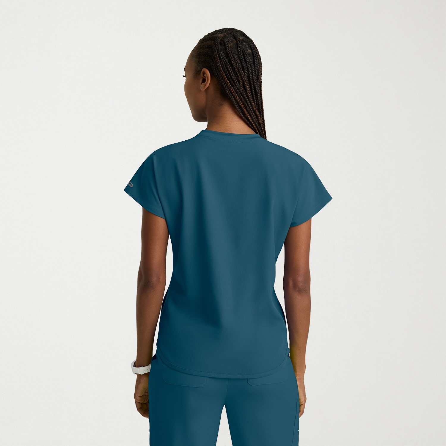 Skechers Skt326 Fresh 3-Pocket Classic Fit Womens Crew Neck Short Sleeve Stretch Fabric Moisture Wicking Scrub Top