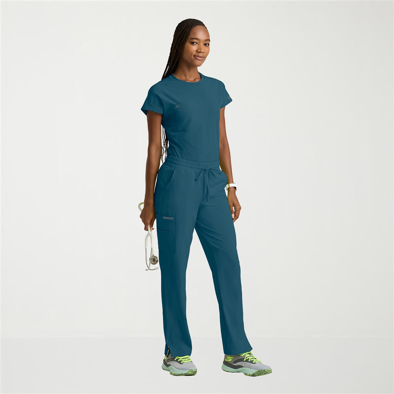 Skechers Skt326 Fresh 3-Pocket Classic Fit Womens Plus Crew Neck Short Sleeve Stretch Fabric Moisture Wicking Scrub Top