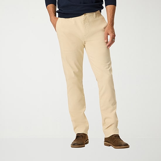 Dockers Essential American Khaki Mens Slim Fit Flat Front Pant