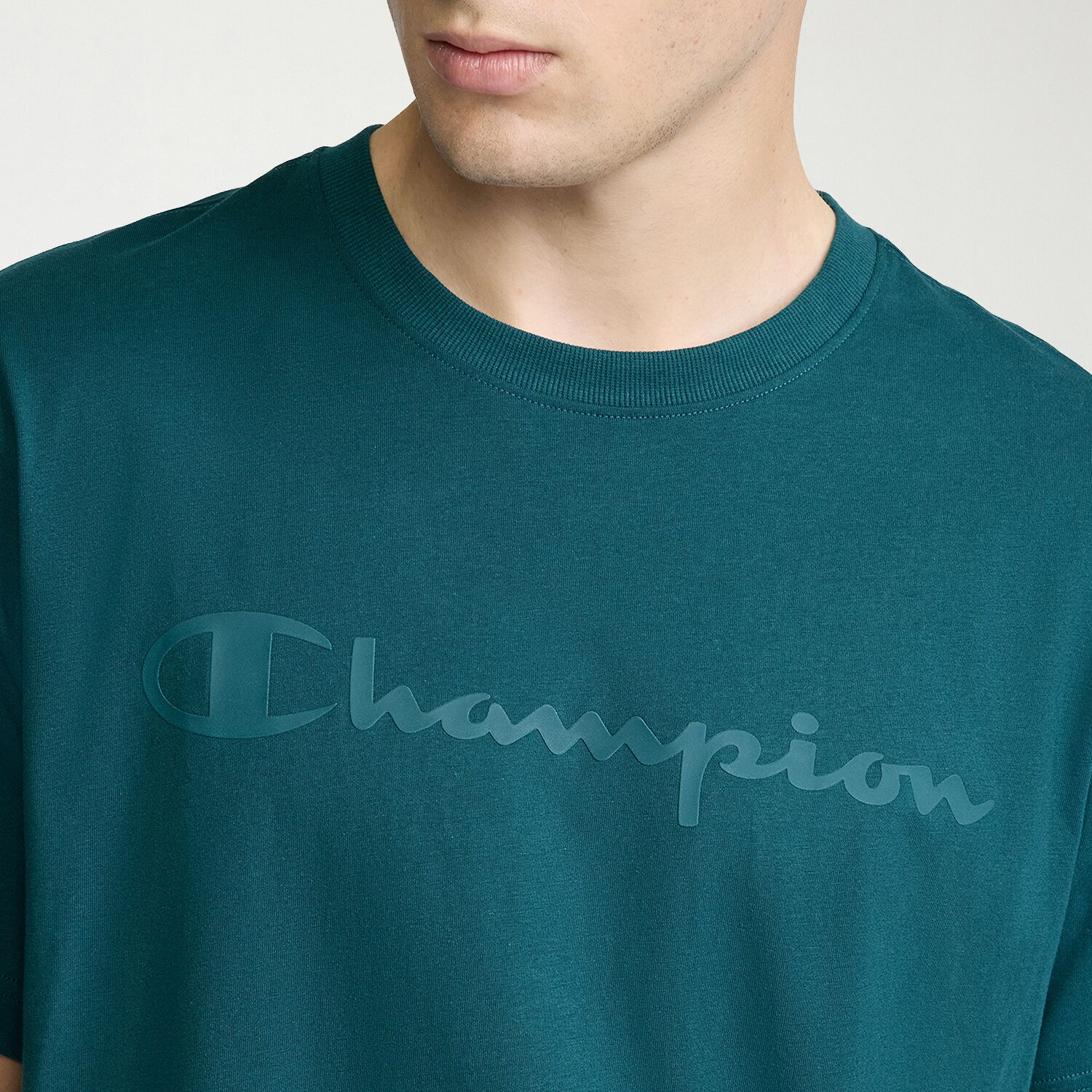 Champion Mens Round Neck Short Sleeve Classic Fit Graphic T-Shirt