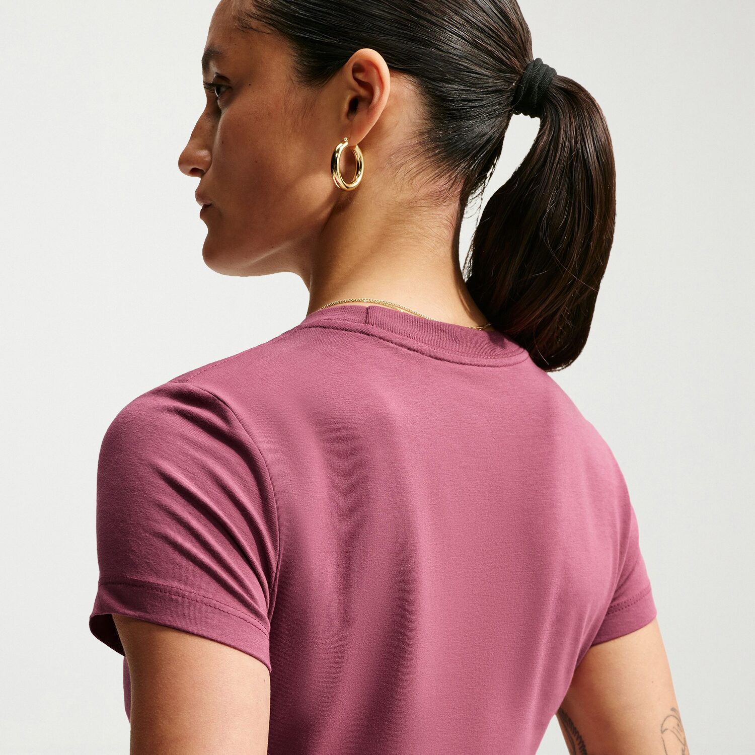 Nike Womens Round Neck Short Sleeve Active T-Shirt
