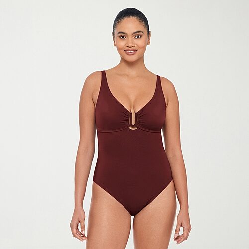 S3 Swim Womens Moderate Coverage One Piece Swimsuit In Red