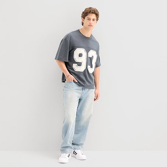 Arizona Mens Crew Neck Short Sleeve Boxy Fit Graphic T-Shirt