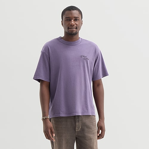 Arizona Mens Crew Neck Short Sleeve Boxy Fit Graphic T-shirt In Purple
