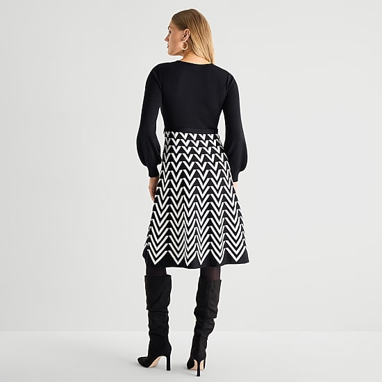 Jessica Howard Womens Long Sleeve Chevron Sweater Dress