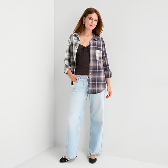Arizona Womens Juniors Cuffed Long Sleeve Relaxed Fit Button-Down Shirt