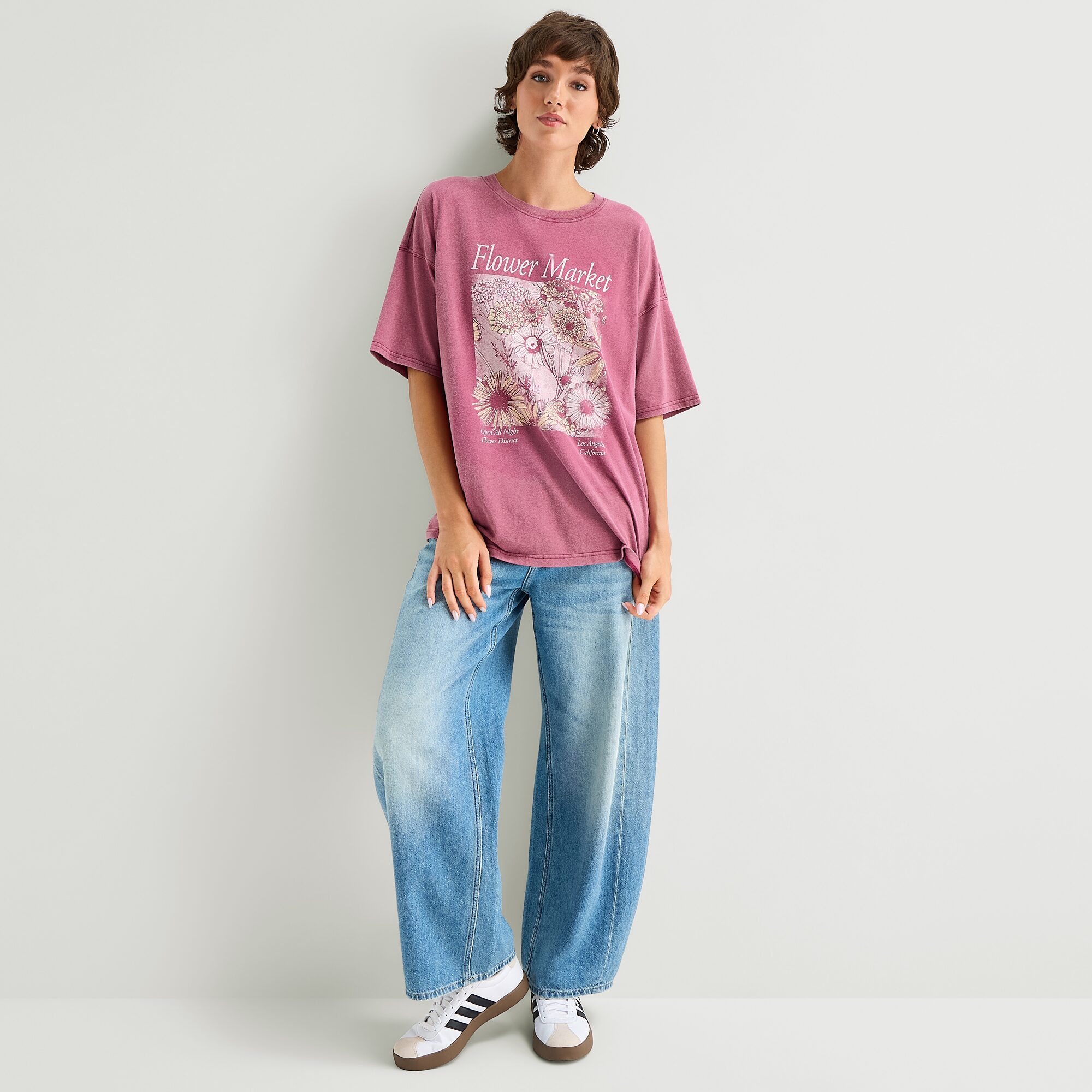 Flower Market Womens Juniors Crew Neck Elbow Sleeve Oversized Graphic T-Shirt