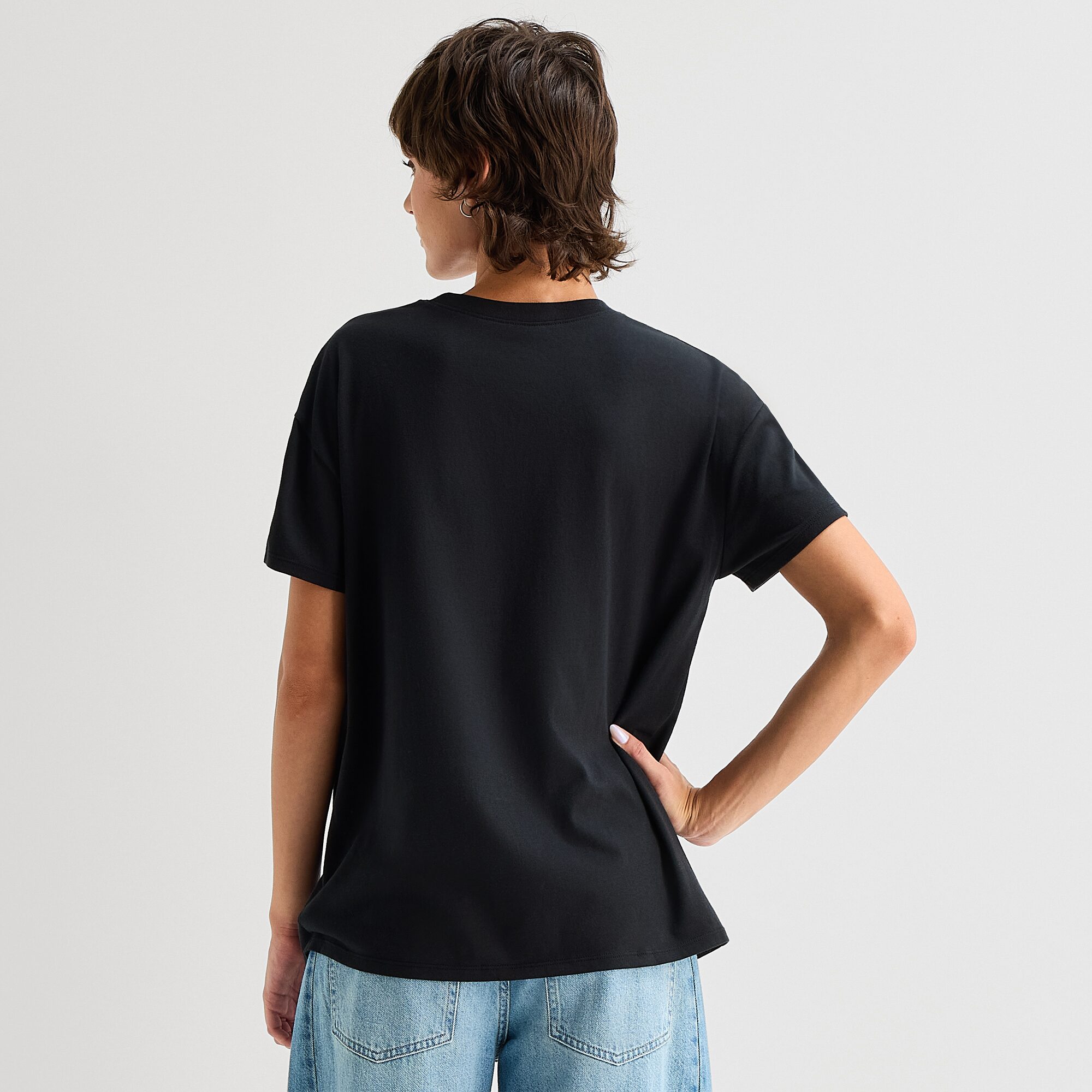 Formula 1 Austin Boyfriend Tee Womens Juniors Crew Neck Short Sleeve Regular Fit Graphic T-Shirt