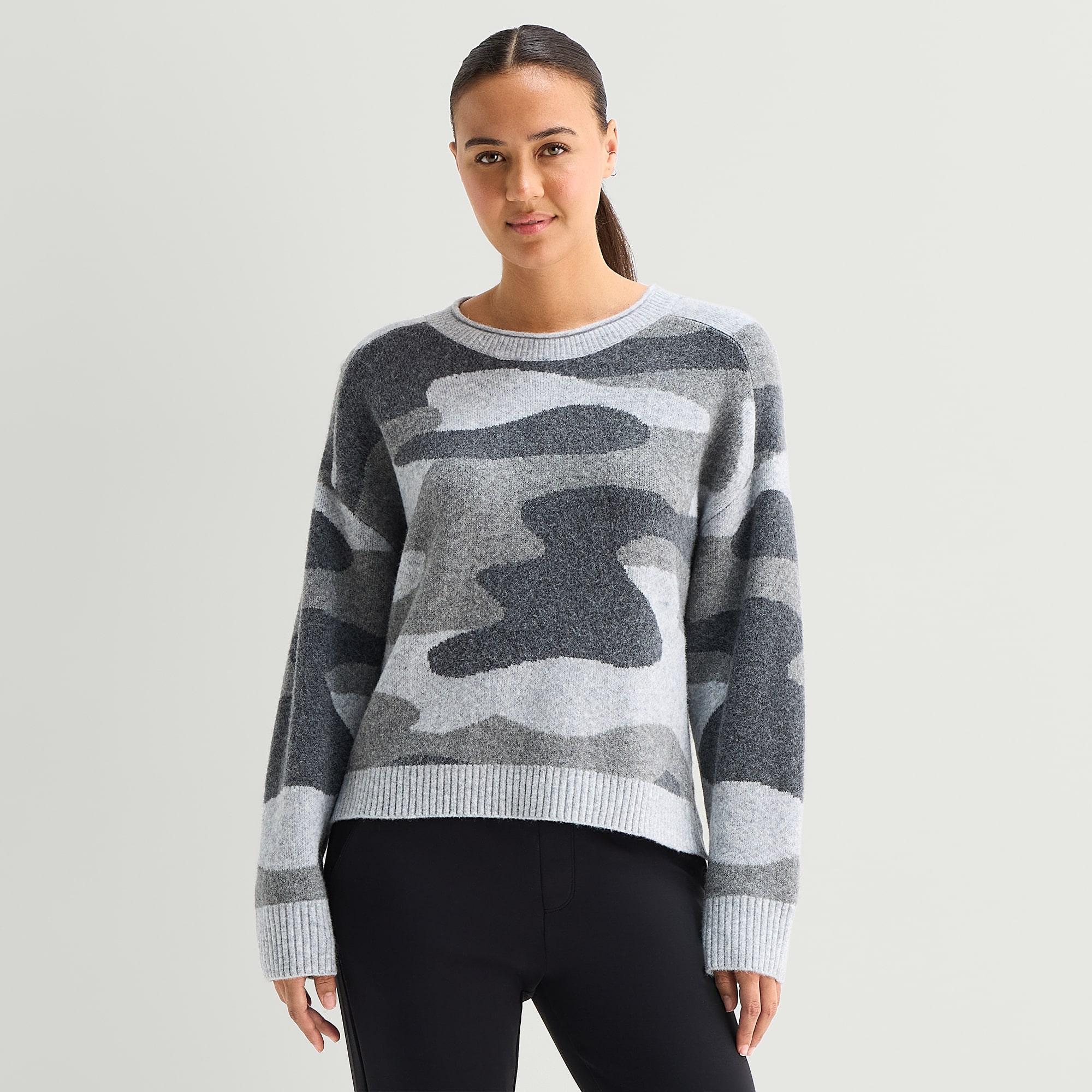 Stylus Womens Crew Neck Long Sleeve Pullover Sweater