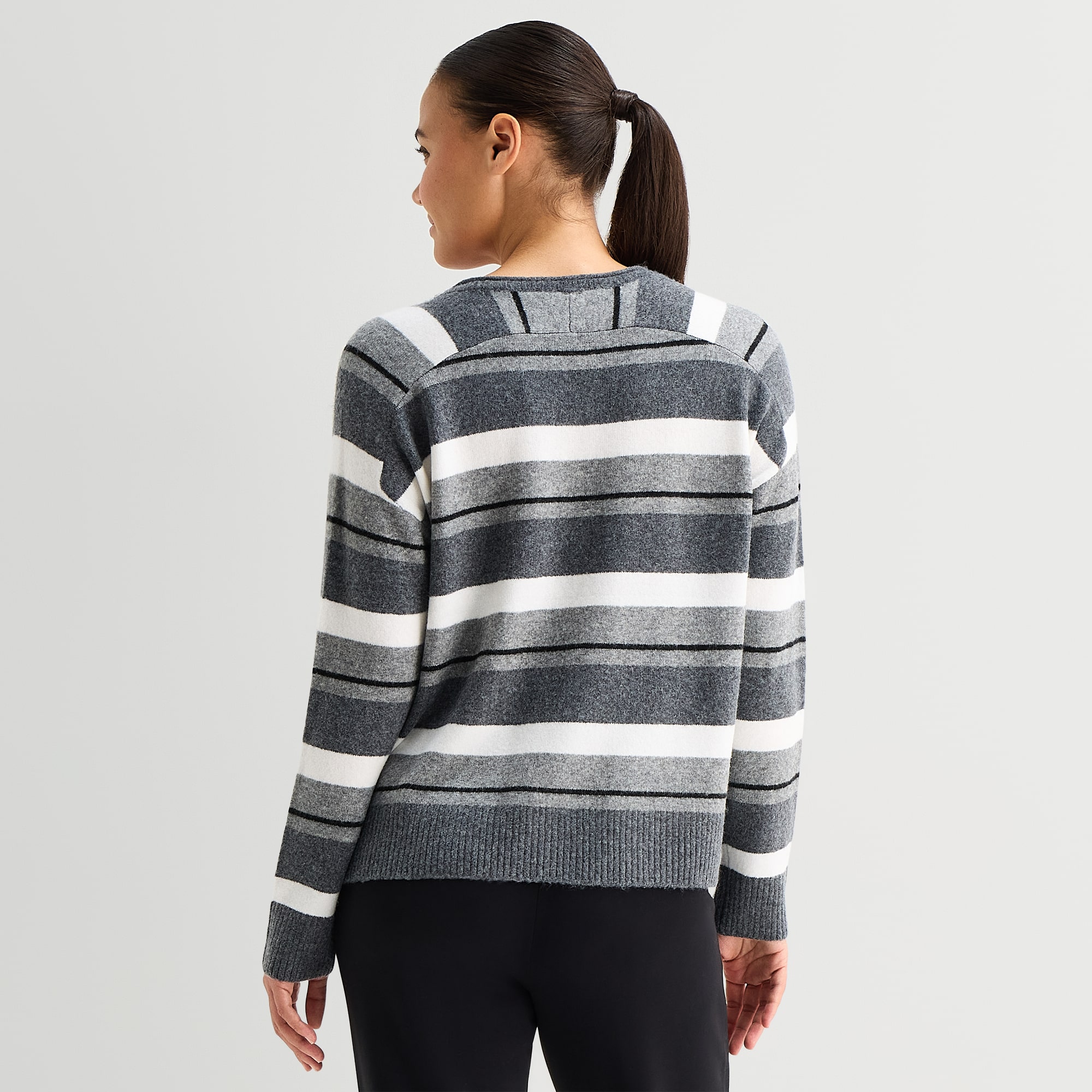 Stylus Womens Crew Neck Long Sleeve Pullover Sweater