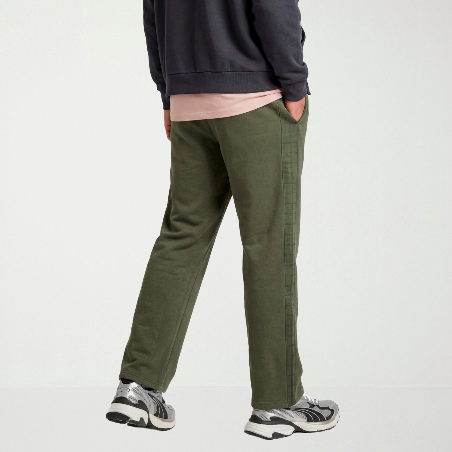 PUMA Mens Wide Leg Mid Rise Regular Fit Fleece Sweatpant