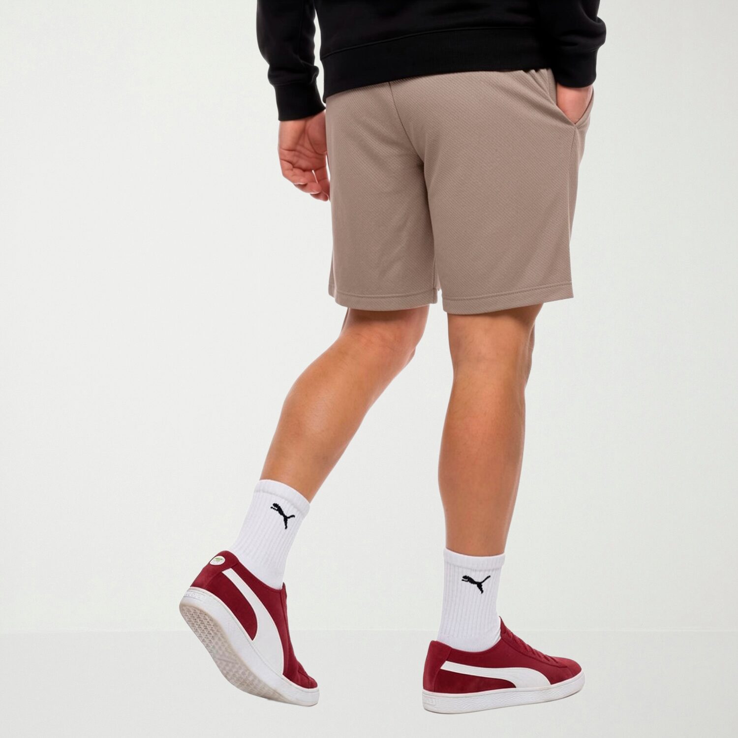 PUMA Mens 8" Mid Rise Workout Shorts