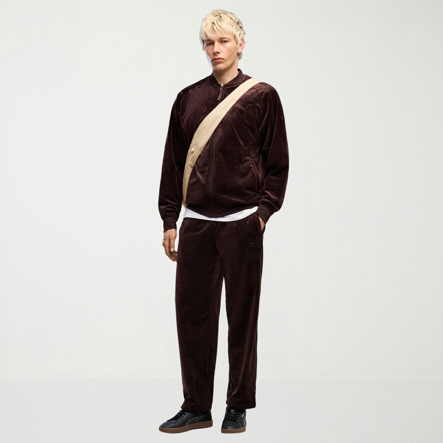 PUMA Mens Straight Mid Rise Regular Fit Track Pant