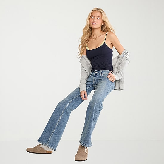 AEROPOSTALE Womens Juniors Low Rise Flare Leg Jean