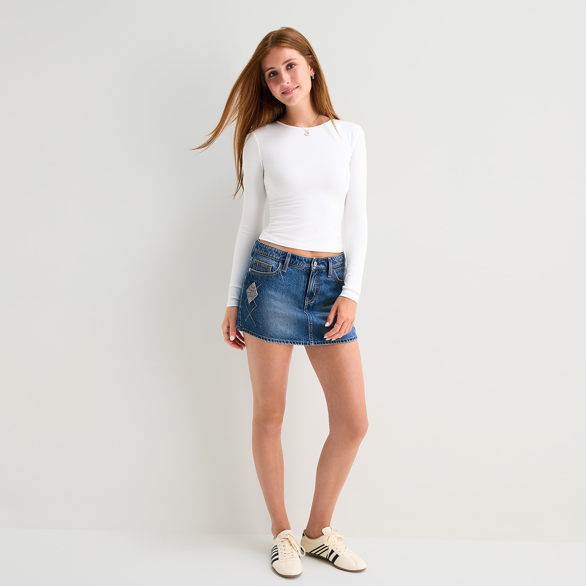 Arizona Womens Low Rise Mini Denim Skirt