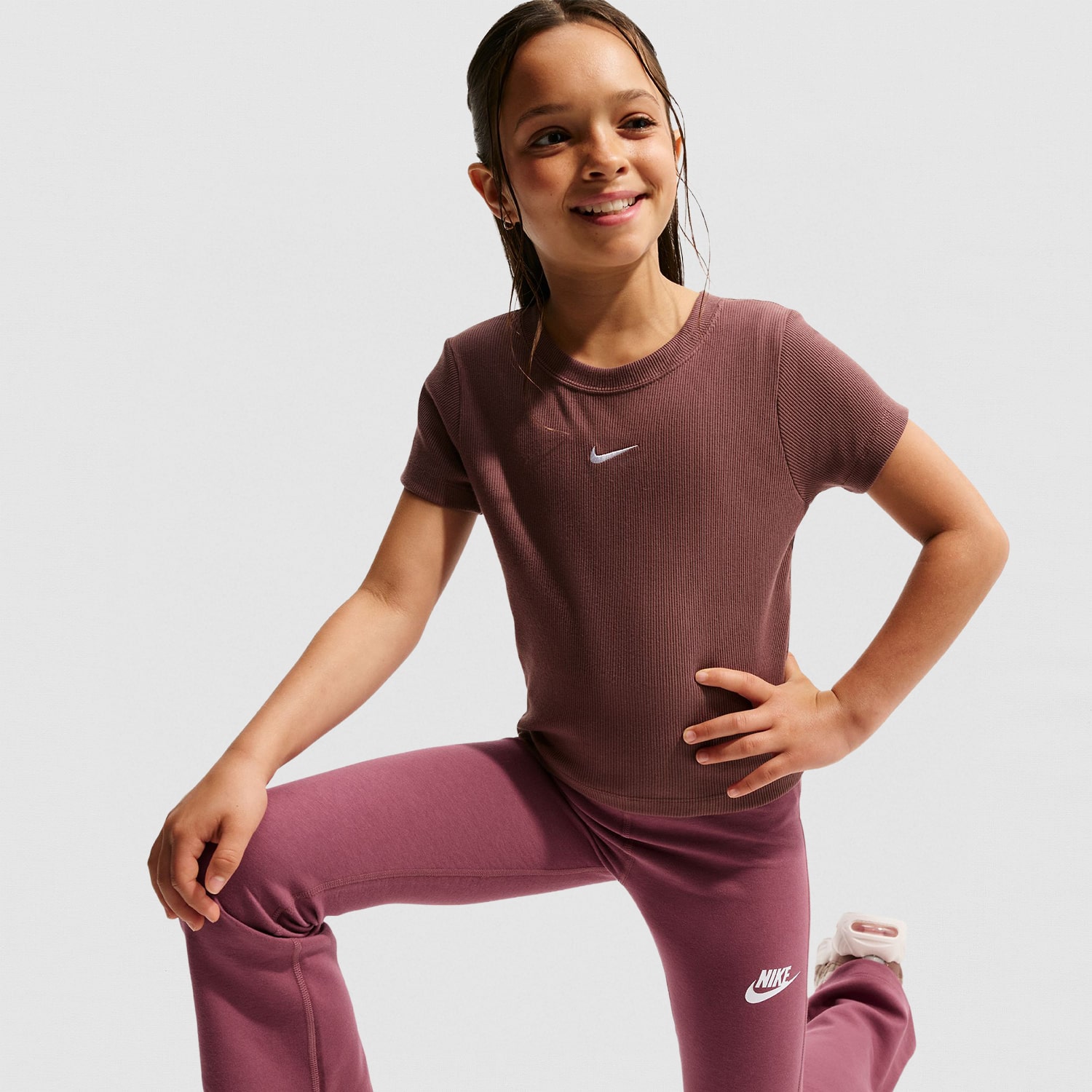 Nike Big Kid Girls High Rise Active Flare Full Length Leggings