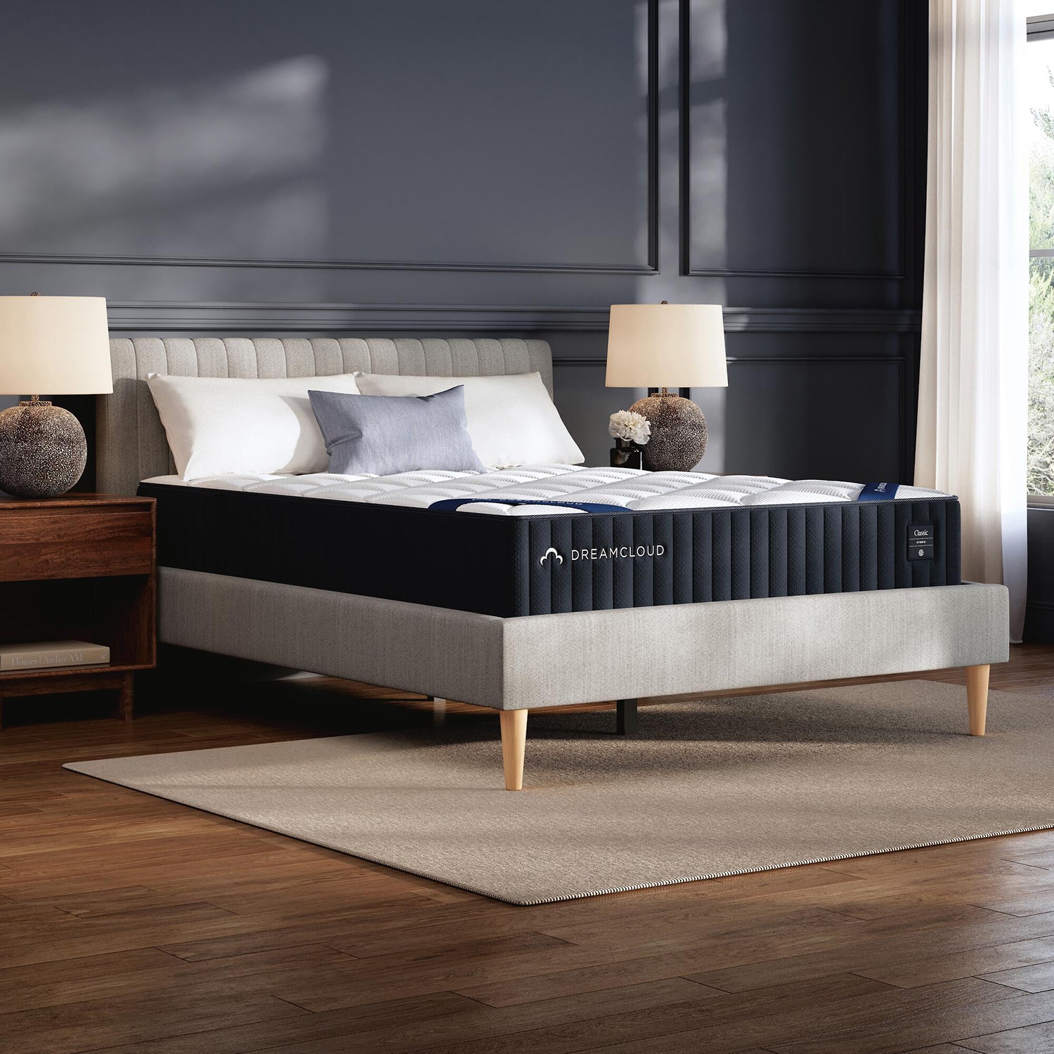 Signature Design by Ashley DreamCloud 12" Hybrid Classic Medium Tight Top - Mattress A Box