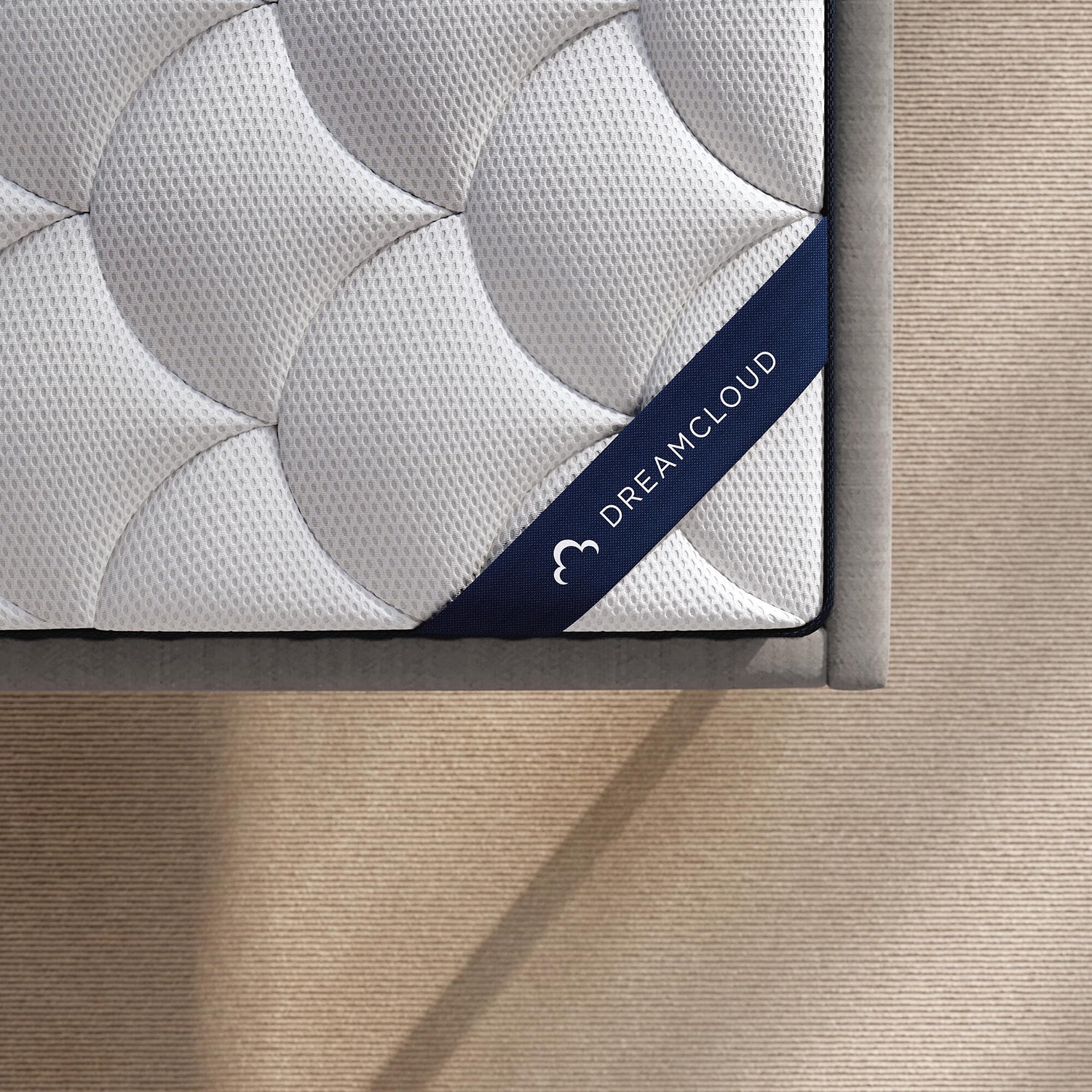 Signature Design by Ashley DreamCloud 12" Hybrid Classic Medium Tight Top - Mattress A Box