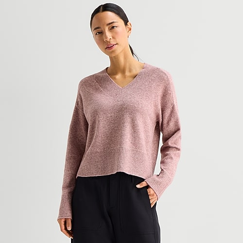 Stylus Womens V Neck Long Sleeve Pullover Sweater In Pink