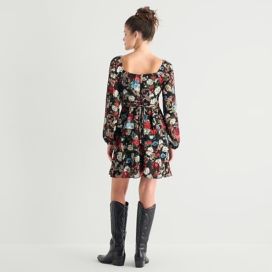 by&by Womens Juniors Sweetheart Neck Long Sleeve Drop Shoulder Floral Fit + Flare Dress