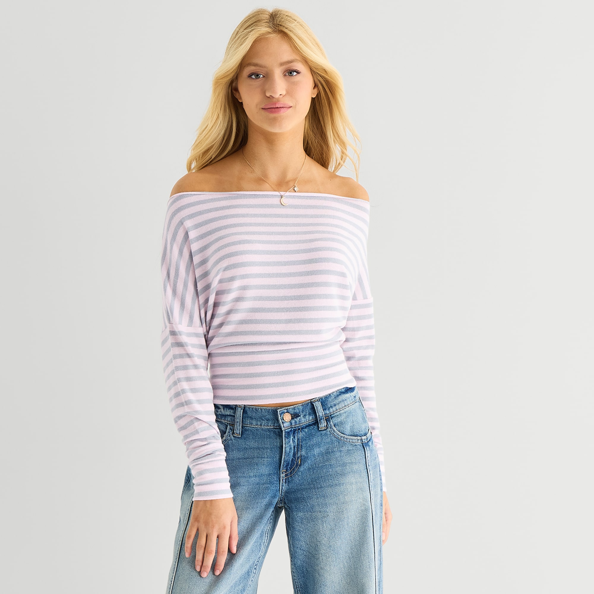 Arizona Womens Juniors Round Neck Long Sleeve Shell
