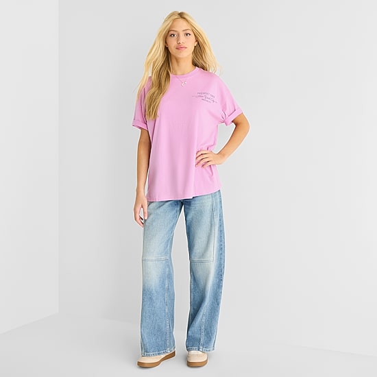 Arizona Womens Juniors Crew Neck Short Sleeve Loose Fit Graphic T-Shirt