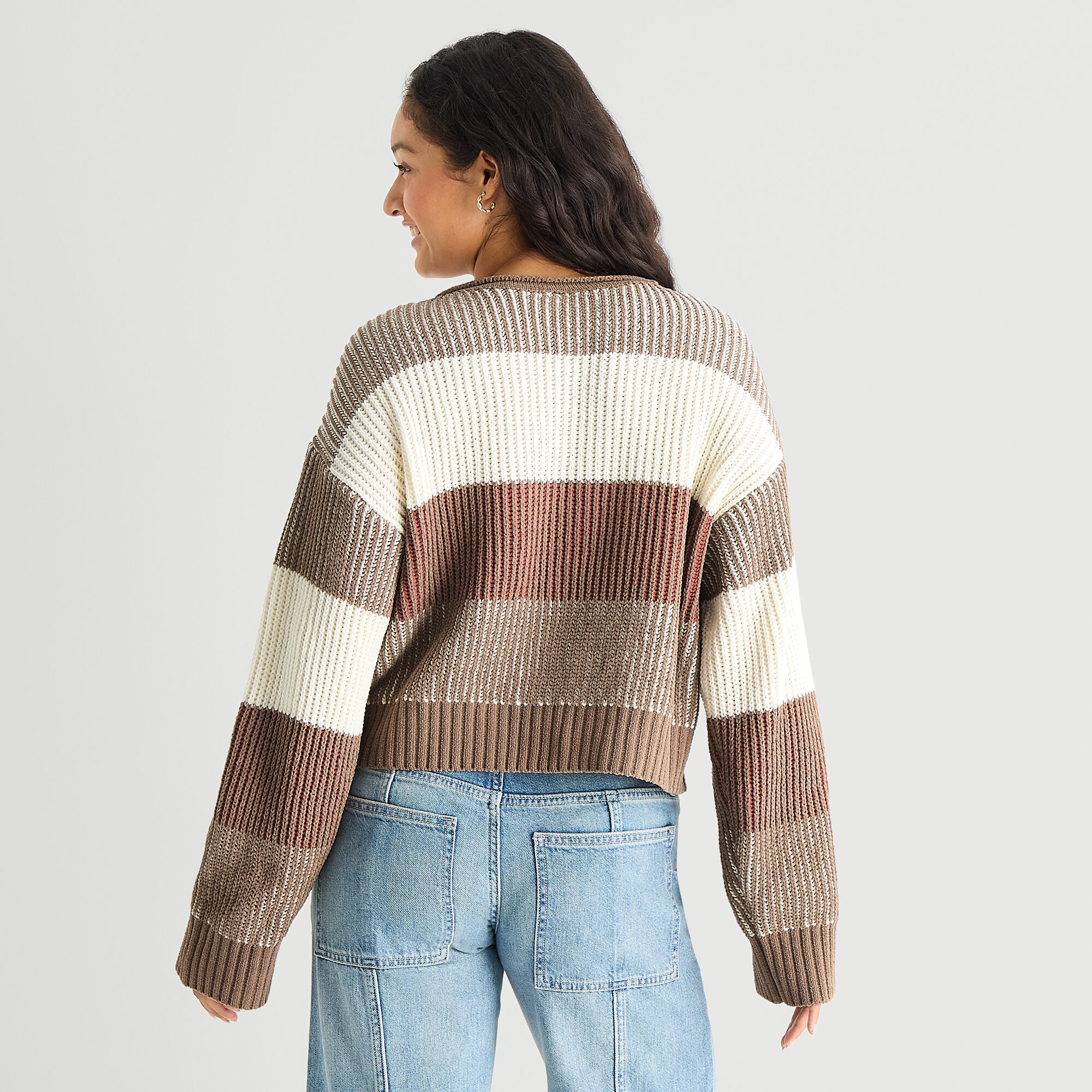 Arizona Juniors Womens Crew Neck Long Sleeve Striped Pullover Sweater