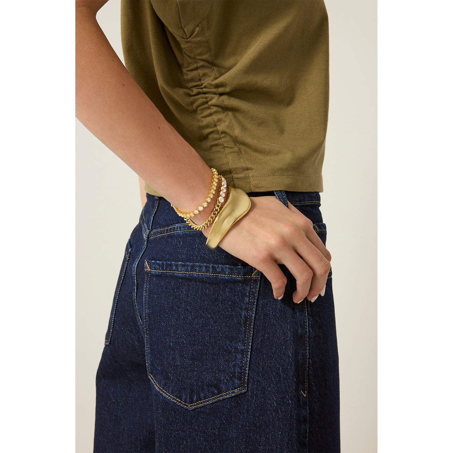Bold Addiction Womens 14K Gold Over Brass 7.5 Inch Curb Chain Bracelet