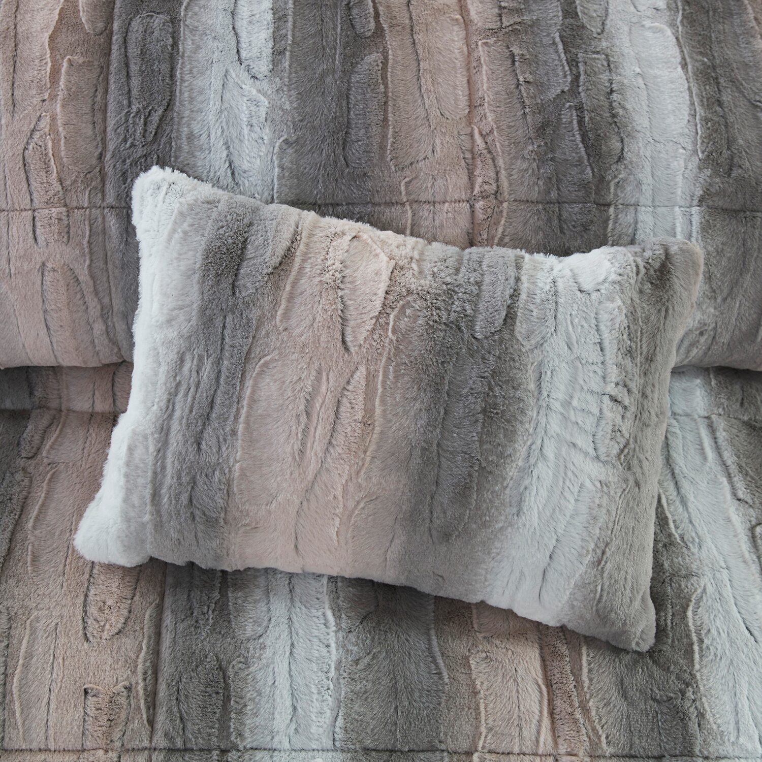 Madison Park Marselle Faux Fur 4-pc. Midweight Comforter Set