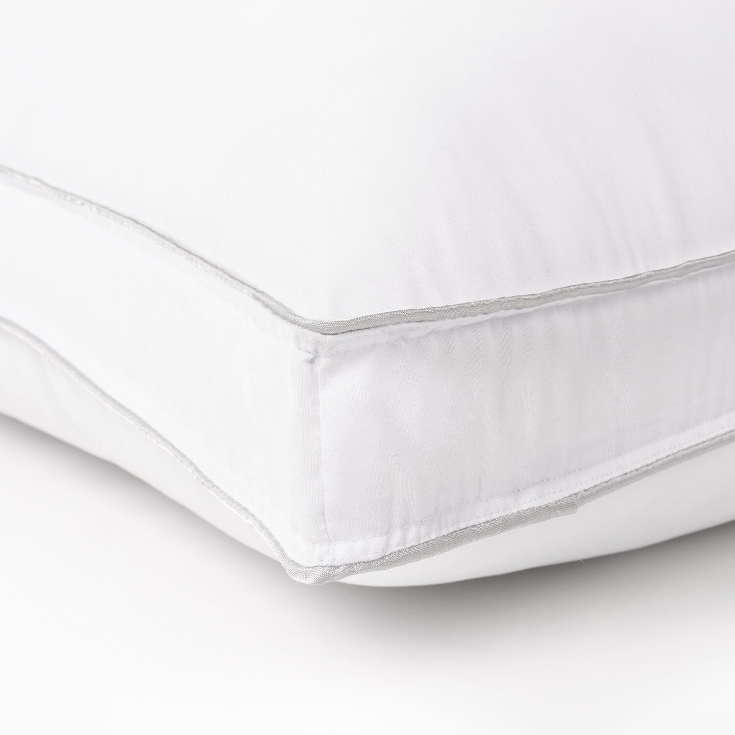 SUPERIOR® Hypoallergenic 2Pack Gusset Medium Support Pillow