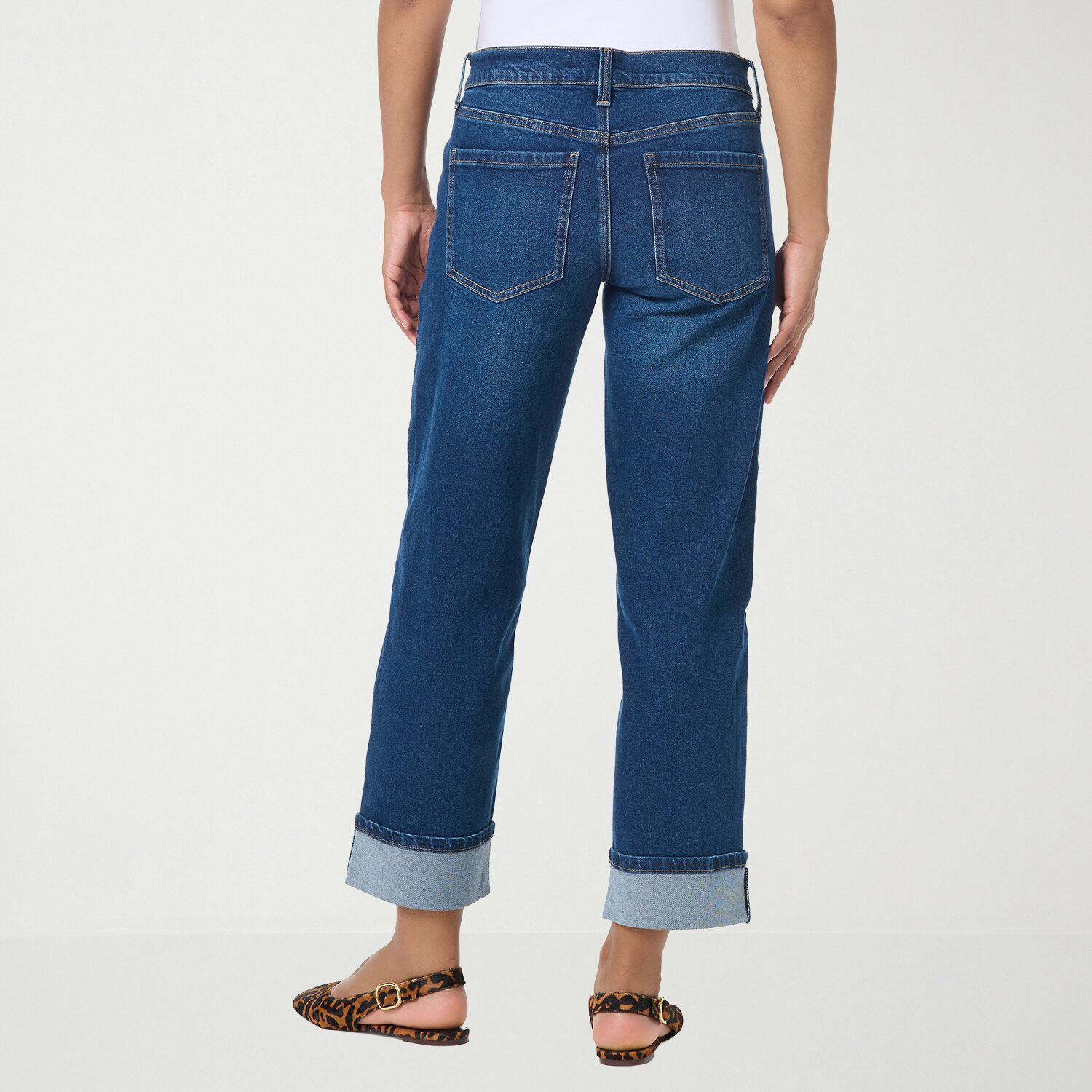Gloria Vanderbilt Womens Mid Rise Straight Leg Jean