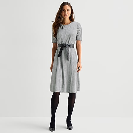 sleeveless casual midi dresses for women Carmen Dress – Teal Poppy Material:Wood Black & White Basics date nights Mens Bostonian brown leather