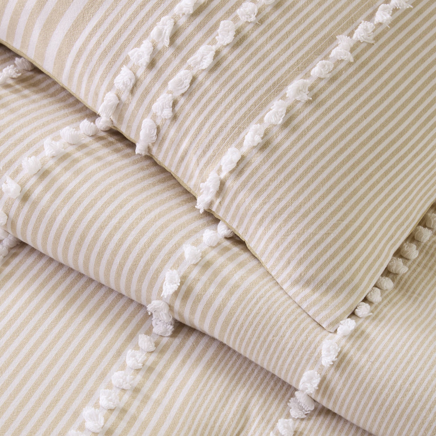 Harbor House Anslee 3-pc. Midweight Embroidered Comforter Set