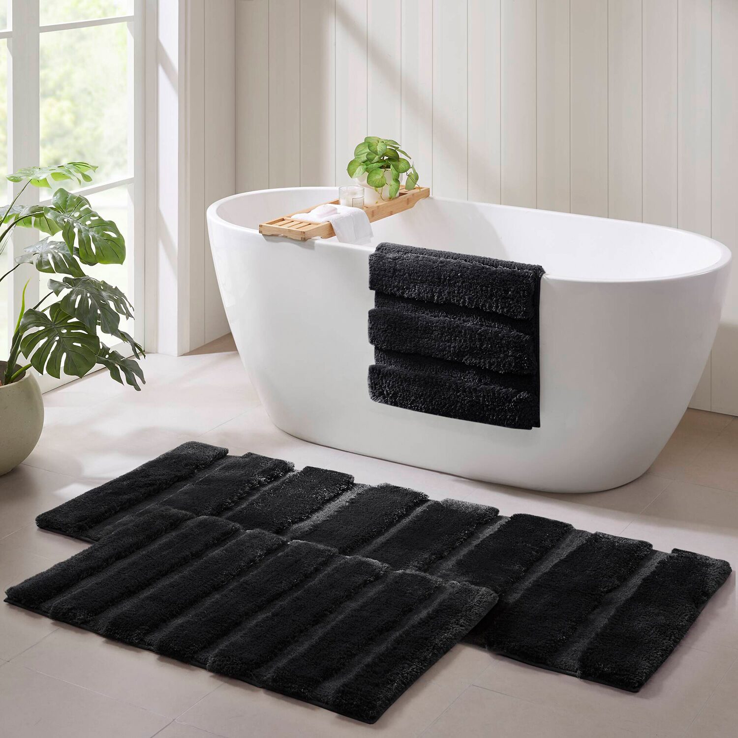 Madison Park Tufted Pearl Channel Soft Solid Bath Rug