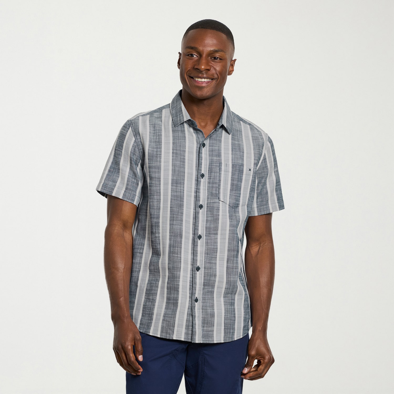 Hurley Mens Short Sleeve Regular Fit Button-Down Shirt
